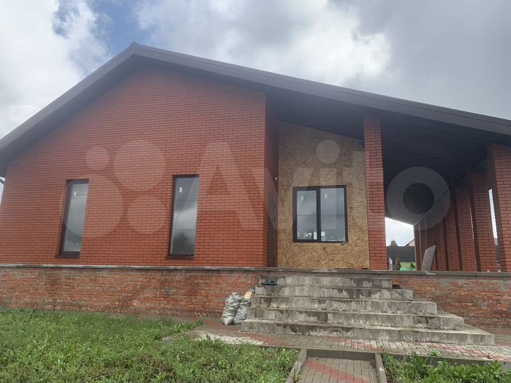 Коттедж 130 м² на участке 15 сот.