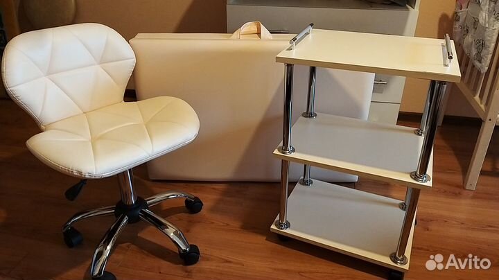 Продам набор мастера Кушетка+стул Ракушка+тележка