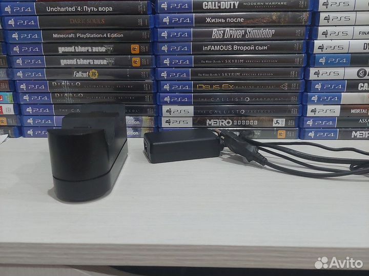 Зарядная станция для геймпадов ps4