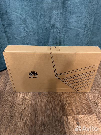 Huawei Matebook d14 i5 12450H/8/512 (новый)