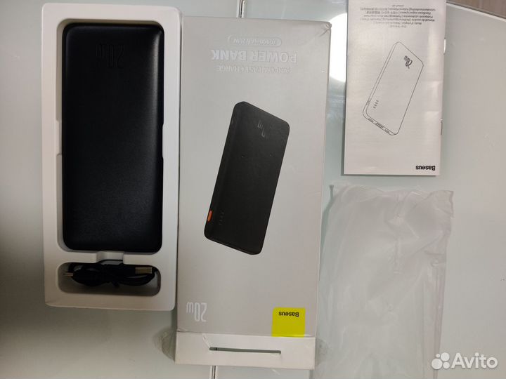 Power bank baseus 10000mAh новый