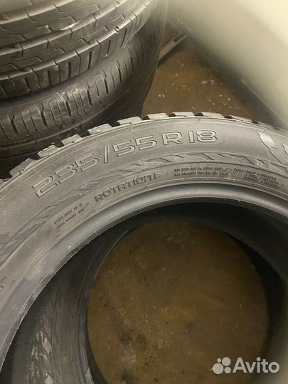 Nokian Tyres Hakka Black 235/35 R18