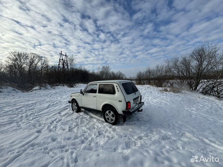 LADA 4x4 (Нива) 1.7 МТ, 1997, 28 500 км