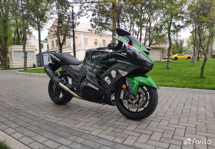 Kawasaki ZZR1400 Kawasaki ZX14R 2018
