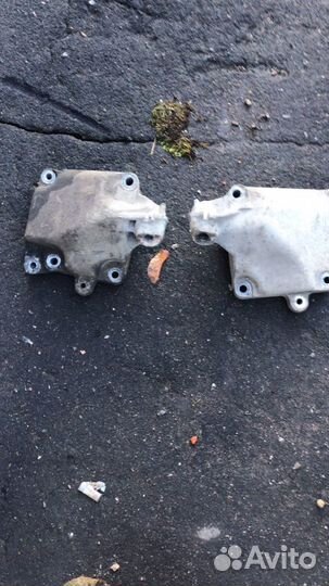 Опора двигателя Мерседес мл 164 3.5