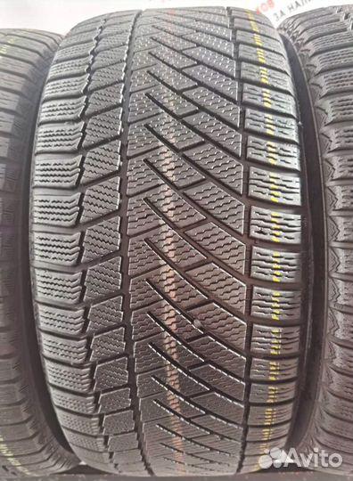 Continental ContiVikingContact 6 245/45 R17 97P