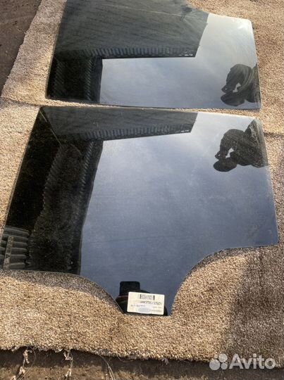 Стекло двери заднее Mercedes GLC C253 W253