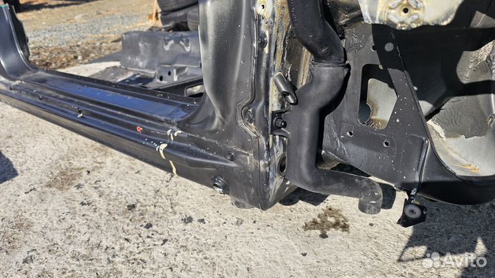 Телевизор+ пол на Mercedes-Benz W140 S