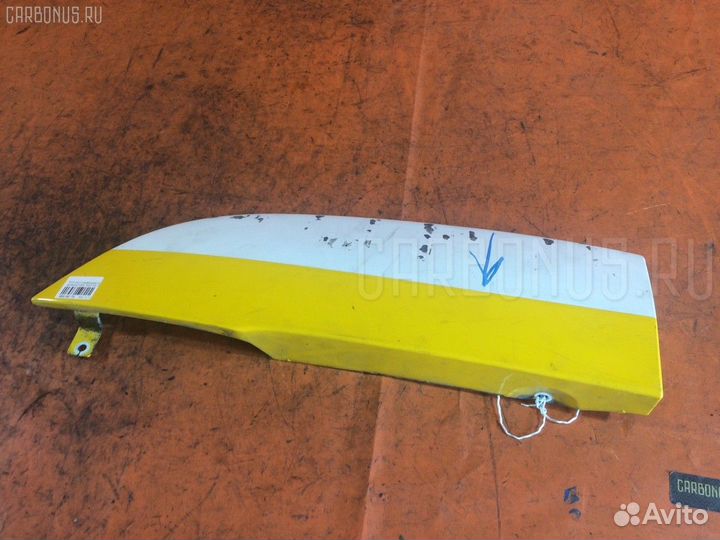 Расширитель крыла задний правый Toyota Hilux surf RZN215W