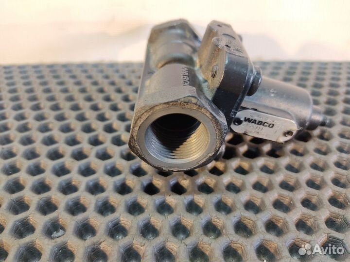 Клапан перепускной