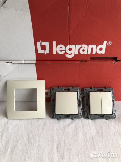 Выключатель Legrand