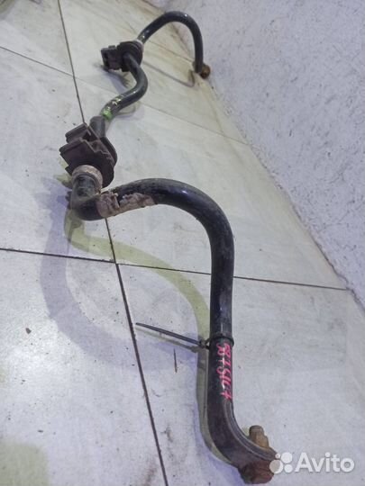 Стабилизатор передний