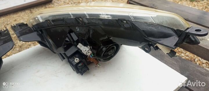 Фара toyota ractis NCP100
