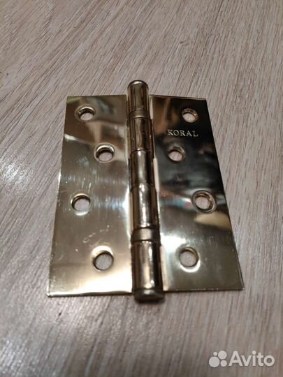 Петли для дверей