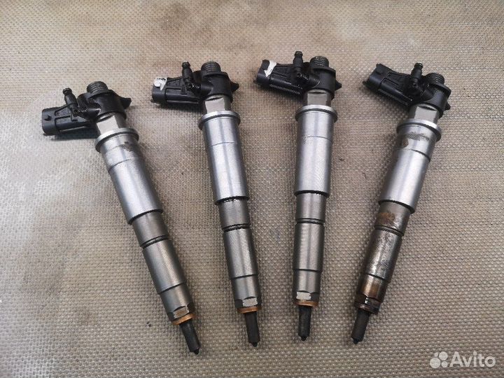 Форсунка топливная Bosch 0445115022, M9R 2.0 DCi