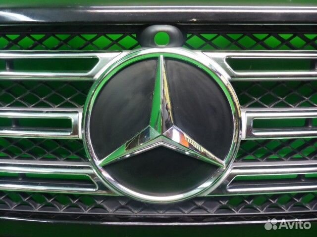 Решётка радиатора Mercedes-benz W463 G-class 1989