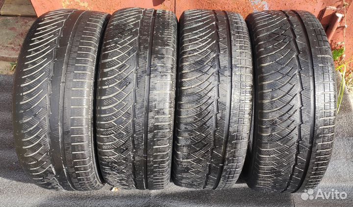 Michelin Pilot Alpin 235/55 R17