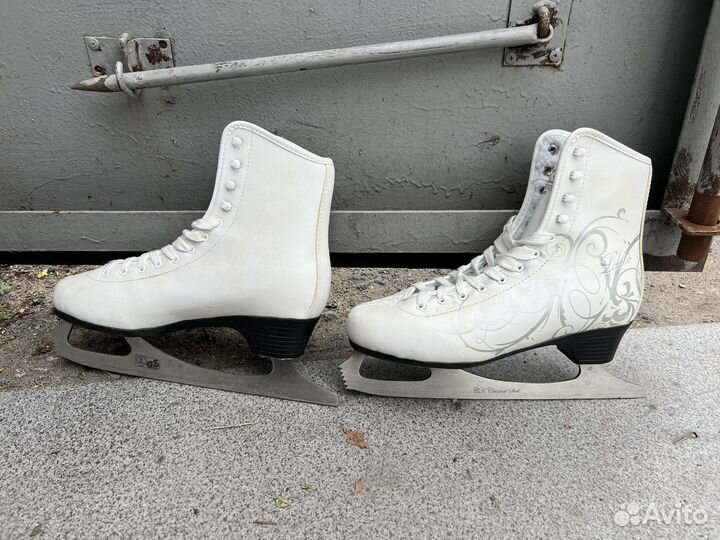 Коньки для фигурного катания