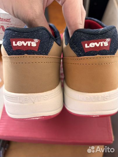 Levis детские кроссовки