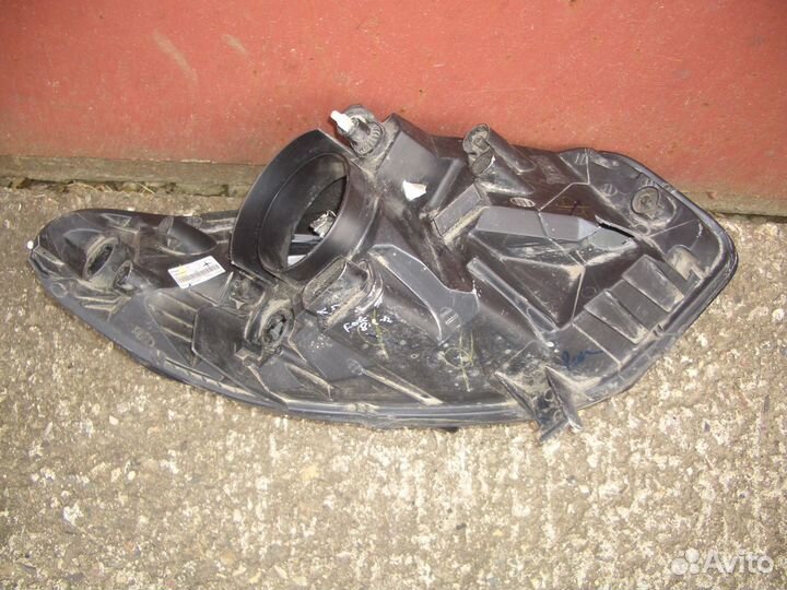 Фара левая Форд Экоспорт с13