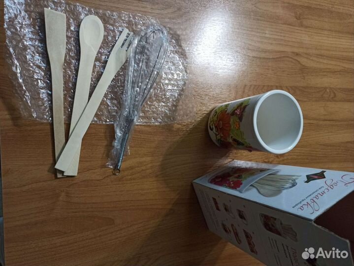 Подставка под кухонные принадлежности