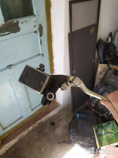 Тормозная машинка в сборе Yamaha fz6