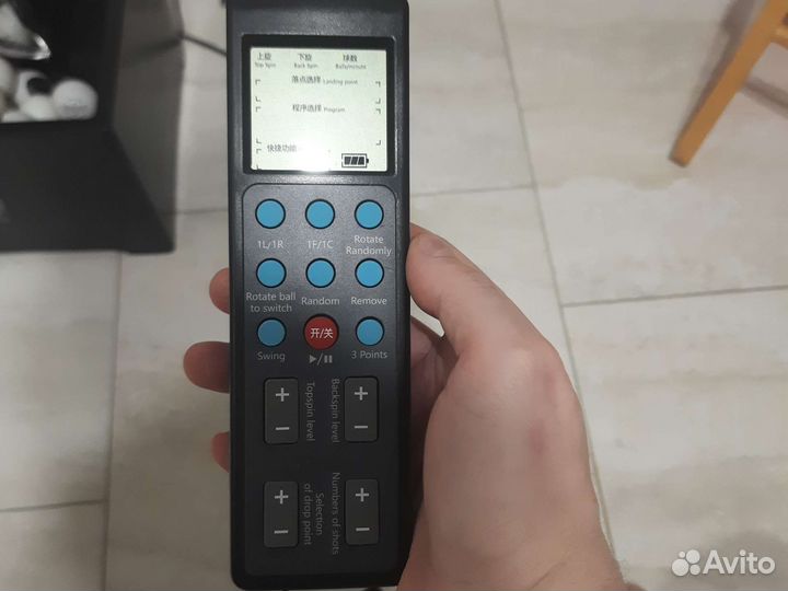 Робот пушка для настольного тенниса