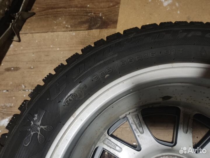 Продам колёса 205/55 R16 Toyota