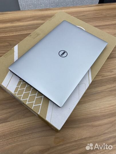 Dell XPS 15 9550