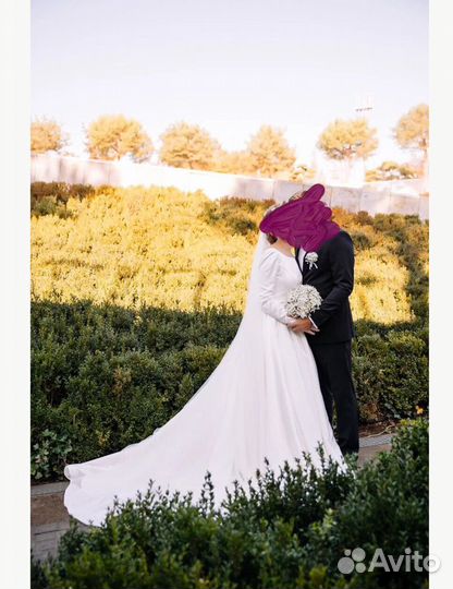 Свадебное платье