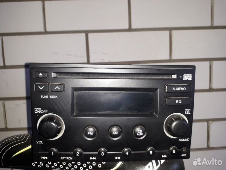 Продам магнитолу