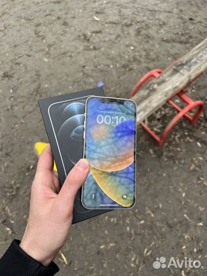 iPhone 12 Pro, 128 ГБ
