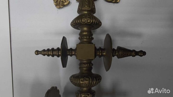Бронзовые подсвечники