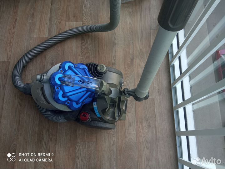Пылесос Dyson на запчасти