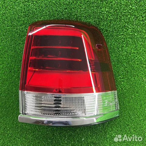 Фонарь правый задний Land Cruiser 200
