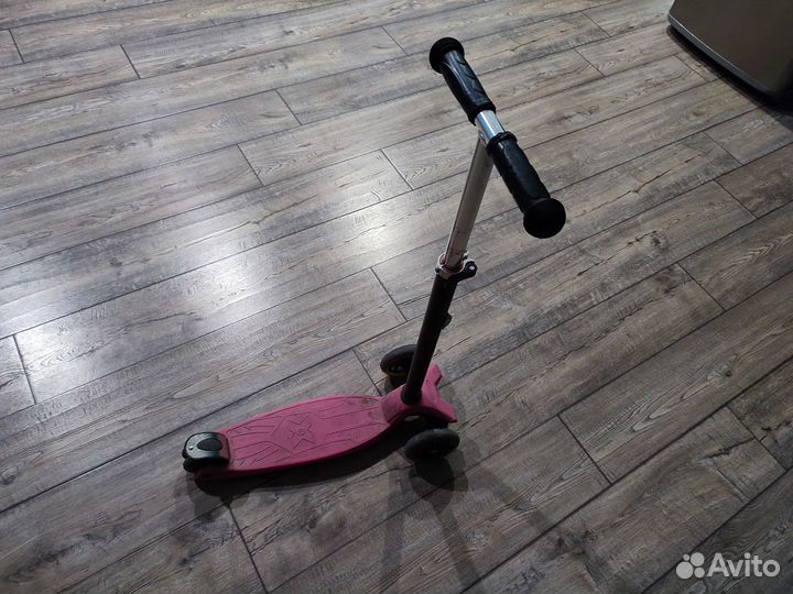 Самокат детский трехколесный