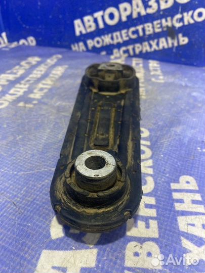 Подушка двигателя Renault Logan 1 седан K4M 2007