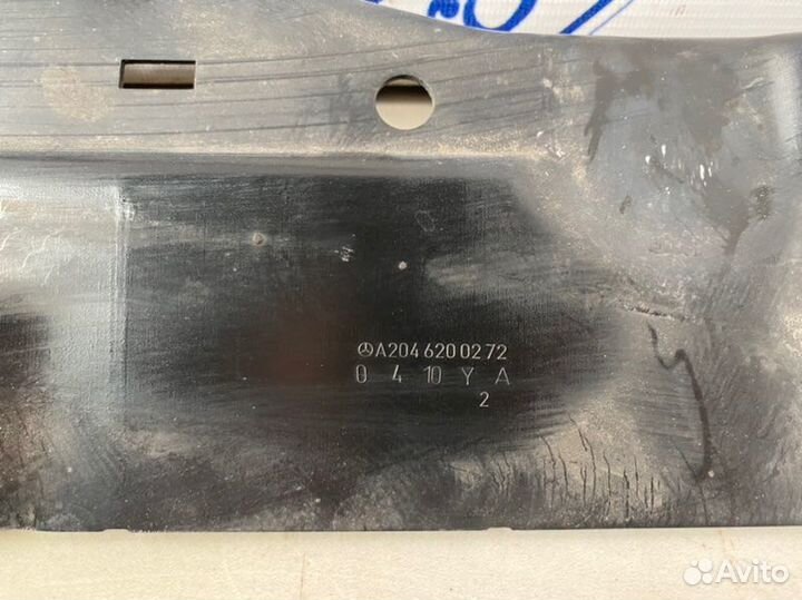 Панель передняя (телевизор) Mercedes-Benz C-Class