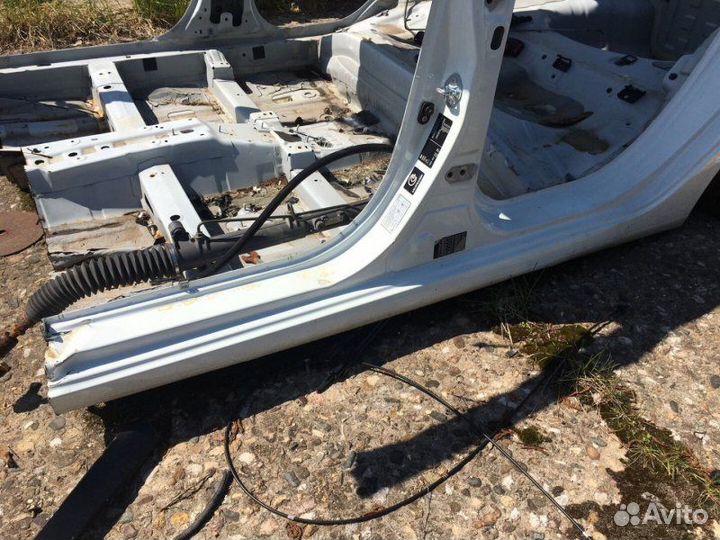 Порог со стойкой левый Hyundai Solaris 2010-2017