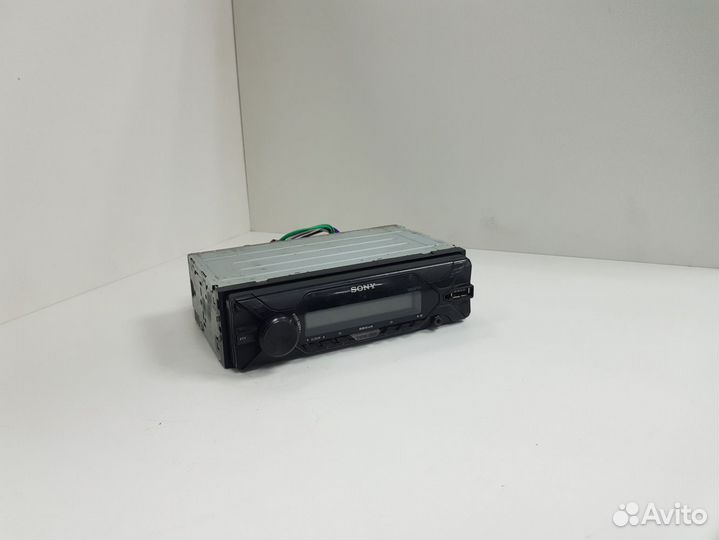Автомагнитола Sony DSX-A210UI