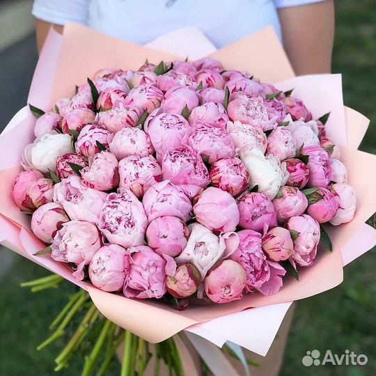 Букет цветы пионы