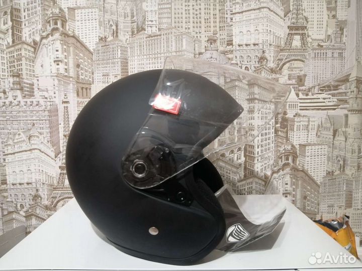 Мотошлем новый