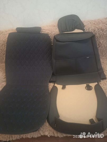 Продам автомобильные чехлы на передние сиденья