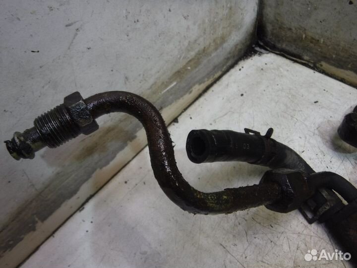 Шланг гидроусилителя Mazda Demio DW (1997—2003)