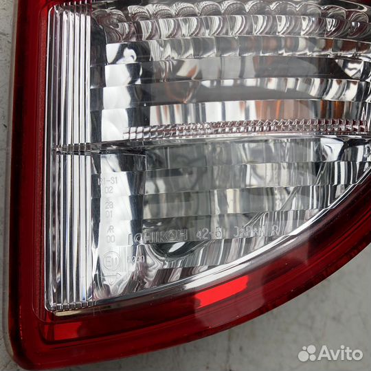 Фонарь правый задний Тойота Рав4 рестайлинг 08-12г