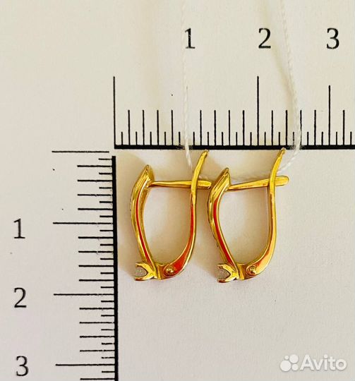 Золотые серьги с фианитами