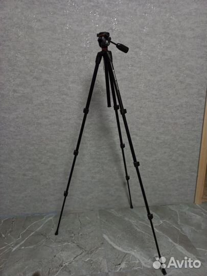 Штатив для фотоаппарата Vanguard