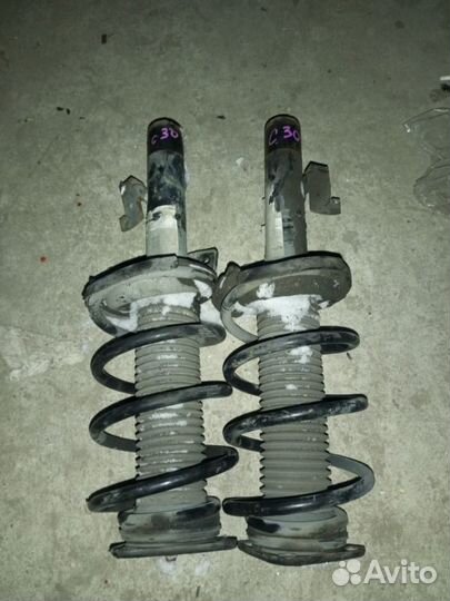 Стойка подвески передняя Volvo C-30 MK38 2008