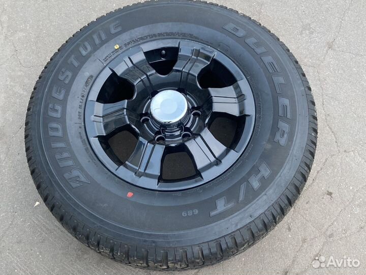 Колеса с шинами R16 6 139.7