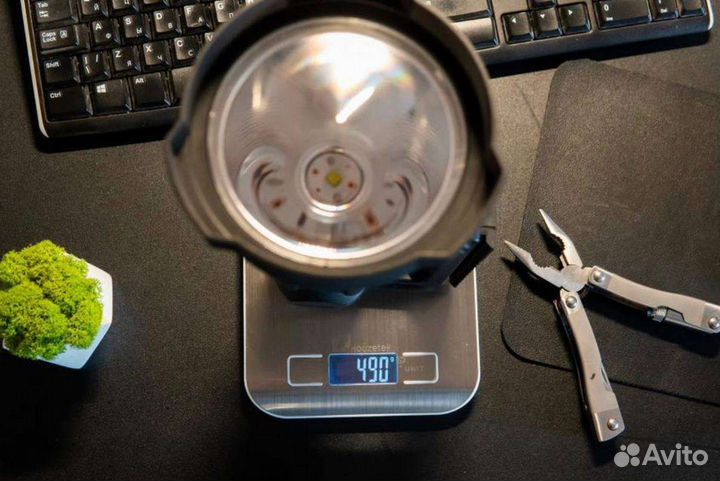 Фонарь аккумуляторный